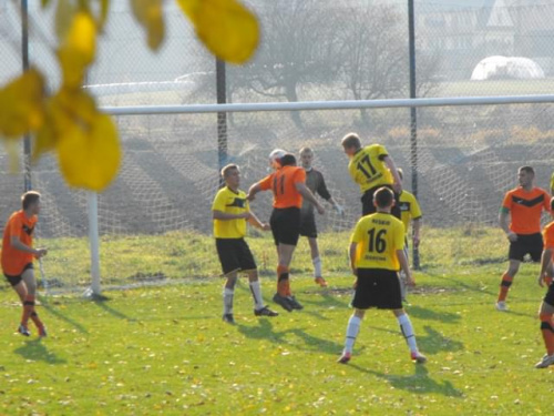 Tarnavia Tarnawa vs Beskid Żegocina
4:1 #beskid #żegocina #tarnavia #tarnawa #mecz #bramki #piłka #nożna