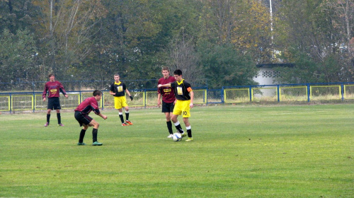 Pogoń Leżajsk - Sokół Nisko, 30.10.2011 r. - II liga podkarpacka juniorów starszych i młodszych #juniorzy #lezajsk #lezajsktm #leżajsk #nisko #PiłkaNożna #pogon #pogoń #PogońLeżajsk #SokółSokółNisko #sport