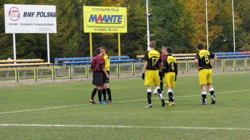 Pogoń Leżajsk - Sokół Nisko, 30.10.2011 r. - II liga podkarpacka juniorów starszych i młodszych #juniorzy #lezajsk #lezajsktm #leżajsk #nisko #PiłkaNożna #pogon #pogoń #PogońLeżajsk #SokółSokółNisko #sport