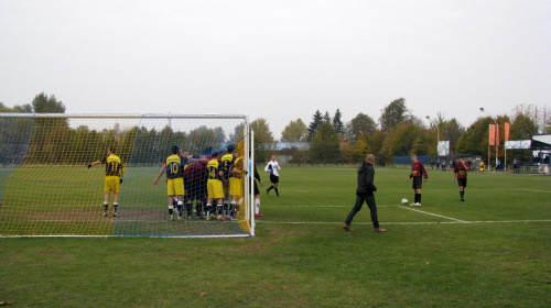 Pogoń Leżajsk - Sokół Nisko, 30.10.2011 r. - II liga podkarpacka juniorów starszych i młodszych #juniorzy #lezajsk #lezajsktm #leżajsk #nisko #PiłkaNożna #pogon #pogoń #PogońLeżajsk #SokółSokółNisko #sport