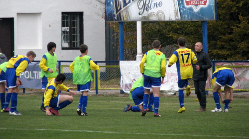 Pogoń Leżajsk - Sokół Nisko, 30.10.2011 r. - II liga podkarpacka juniorów starszych i młodszych #juniorzy #lezajsk #lezajsktm #leżajsk #nisko #PiłkaNożna #pogon #pogoń #PogońLeżajsk #SokółSokółNisko #sport