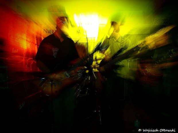 Koncert zespołów: Bifrost i Noisy Gasoline; Suwałki, Pub Komin, 11 sierpnia 2012 #PubKomin