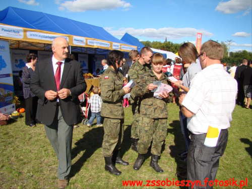 Pierwsze zdjęcia z Dożynek Powiatowo-Gminnych Ułęż 2012 #Sobieszyn #Brzozowa #Dożynki