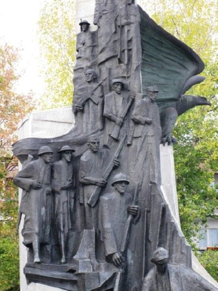 Częstochowa-Pomnik Poległym w Obronie Ojczyzny