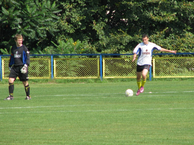 Juniorzy starsi, klasa okręgowa Rzeszów - 15.09.2012 r. Pogoń Leżajsk - Grodziszczanka Grodzisko Dolne (0:0) #grodzisko #GrodziskoDolne #grodziszczanka #juniorzy #lezajsktm #PiłkaNożna #pogon #PogonLezajsk #pogoń #PogońLeżajsk #sport