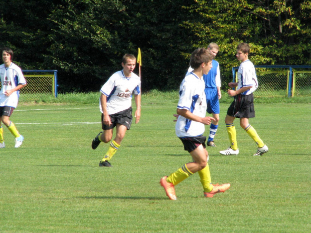 Juniorzy starsi, klasa okręgowa Rzeszów - 15.09.2012 r. Pogoń Leżajsk - Grodziszczanka Grodzisko Dolne (0:0) #grodzisko #GrodziskoDolne #grodziszczanka #juniorzy #lezajsktm #PiłkaNożna #pogon #PogonLezajsk #pogoń #PogońLeżajsk #sport