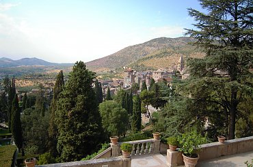 Widok z tarasu Pałacu #Rzym #Tivoli