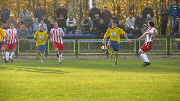 POGOŃ LEŻAJSK - ORZEŁ PRZEWORSK (1:2), 05.11.2011 r. - IV liga podkarpacka #IVLiga #lezajsk #lezajsktm #leżajsk #orzeł #OrzełPrzeworsk #PiłkaNożna #pogon #pogoń #PogońLeżajsk #przeworsk #sport