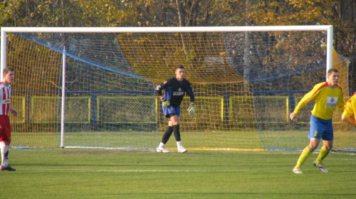 POGOŃ LEŻAJSK - ORZEŁ PRZEWORSK (1:2), 05.11.2011 r. - IV liga podkarpacka #IVLiga #lezajsk #lezajsktm #leżajsk #orzeł #OrzełPrzeworsk #PiłkaNożna #pogon #pogoń #PogońLeżajsk #przeworsk #sport