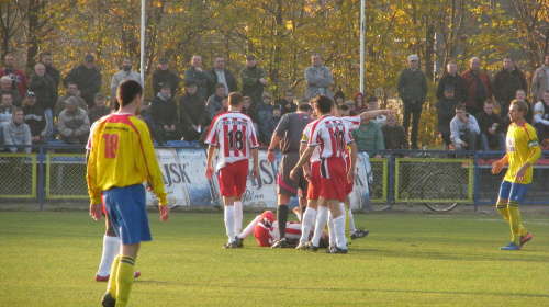 POGOŃ LEŻAJSK - ORZEŁ PRZEWORSK (1:2), 05.11.2011 r. - IV liga podkarpacka #IVLiga #lezajsk #lezajsktm #leżajsk #orzeł #OrzełPrzeworsk #PiłkaNożna #pogon #pogoń #PogońLeżajsk #przeworsk #sport