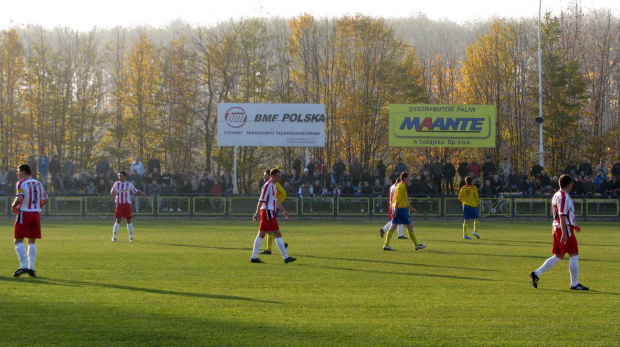 POGOŃ LEŻAJSK - ORZEŁ PRZEWORSK (1:2), 05.11.2011 r. - IV liga podkarpacka #IVLiga #lezajsk #lezajsktm #leżajsk #orzeł #OrzełPrzeworsk #PiłkaNożna #pogon #pogoń #PogońLeżajsk #przeworsk #sport