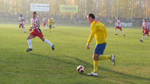 POGOŃ LEŻAJSK - ORZEŁ PRZEWORSK (1:2), 05.11.2011 r. - IV liga podkarpacka #IVLiga #lezajsk #lezajsktm #leżajsk #orzeł #OrzełPrzeworsk #PiłkaNożna #pogon #pogoń #PogońLeżajsk #przeworsk #sport