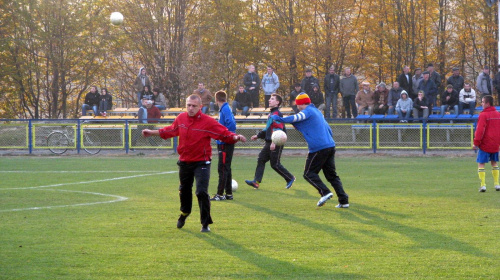 POGOŃ LEŻAJSK - ORZEŁ PRZEWORSK (1:2), 05.11.2011 r. - IV liga podkarpacka #IVLiga #lezajsk #lezajsktm #leżajsk #orzeł #OrzełPrzeworsk #PiłkaNożna #pogon #pogoń #PogońLeżajsk #przeworsk #sport