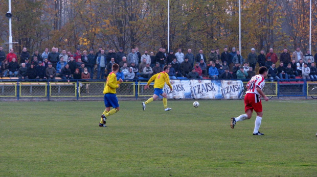 POGOŃ LEŻAJSK - ORZEŁ PRZEWORSK (1:2), 05.11.2011 r. - IV liga podkarpacka #IVLiga #lezajsk #lezajsktm #leżajsk #orzeł #OrzełPrzeworsk #PiłkaNożna #pogon #pogoń #PogońLeżajsk #przeworsk #sport