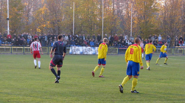 POGOŃ LEŻAJSK - ORZEŁ PRZEWORSK (1:2), 05.11.2011 r. - IV liga podkarpacka #IVLiga #lezajsk #lezajsktm #leżajsk #orzeł #OrzełPrzeworsk #PiłkaNożna #pogon #pogoń #PogońLeżajsk #przeworsk #sport