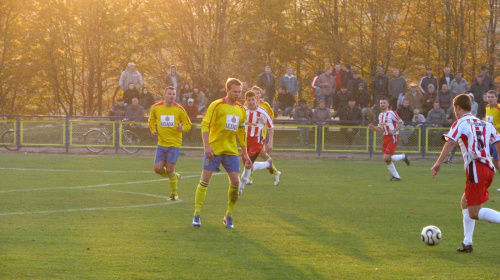 POGOŃ LEŻAJSK - ORZEŁ PRZEWORSK (1:2), 05.11.2011 r. - IV liga podkarpacka #IVLiga #lezajsk #lezajsktm #leżajsk #orzeł #OrzełPrzeworsk #PiłkaNożna #pogon #pogoń #PogońLeżajsk #przeworsk #sport