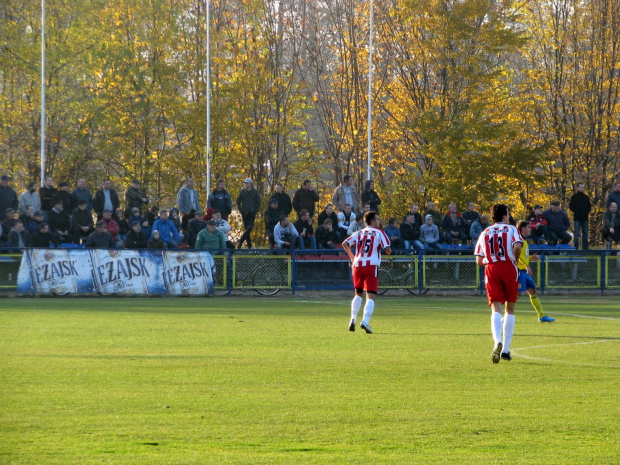 POGOŃ LEŻAJSK - ORZEŁ PRZEWORSK (1:2), 05.11.2011 r. - IV liga podkarpacka #IVLiga #lezajsk #lezajsktm #leżajsk #orzeł #OrzełPrzeworsk #PiłkaNożna #pogon #pogoń #PogońLeżajsk #przeworsk #sport