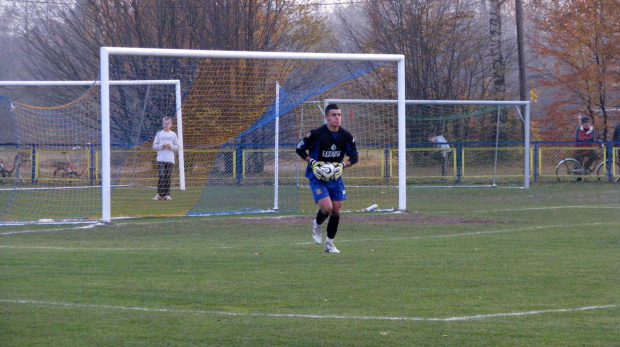 POGOŃ LEŻAJSK - ORZEŁ PRZEWORSK (1:2), 05.11.2011 r. - IV liga podkarpacka #IVLiga #lezajsk #lezajsktm #leżajsk #orzeł #OrzełPrzeworsk #PiłkaNożna #pogon #pogoń #PogońLeżajsk #przeworsk #sport