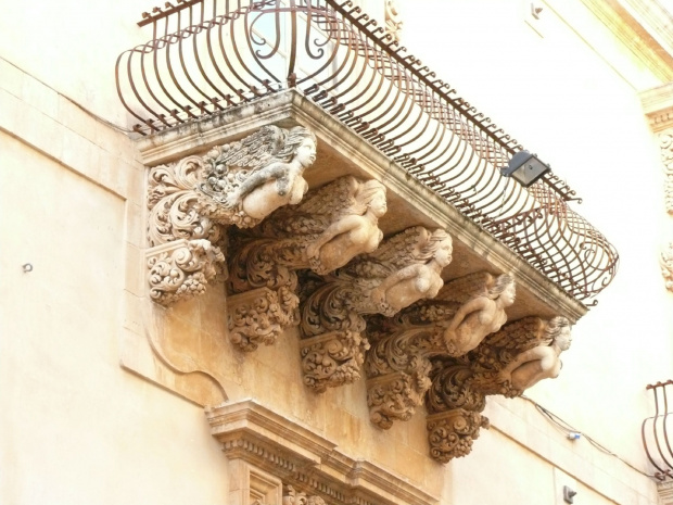 Palazzo Nicolaci Villadorata - a tu syreny #Noto #Sycylia