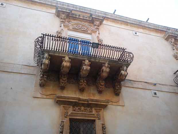 Palazzo Nicolaci Villadorata - tu np.amorki #Sycylia #Noto