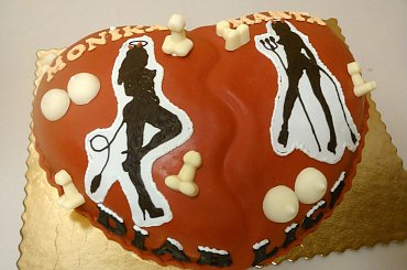 Torcik dla dwóch diablic !!! #tort #diablice #diabeł #laski #panny #cycki #ptaszki