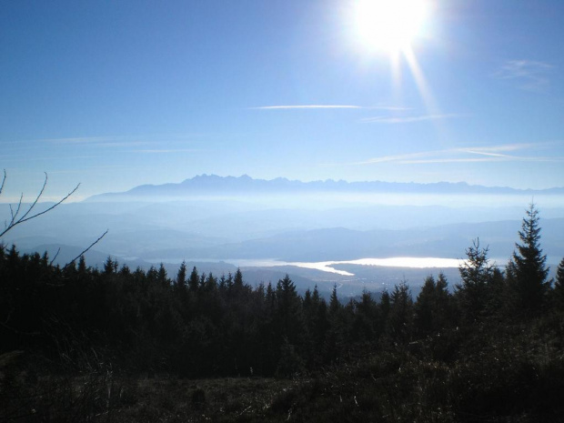 Tary i Jezioro Czorsztyńskie z Lubania #beskidy #gorce #góry #lubań
