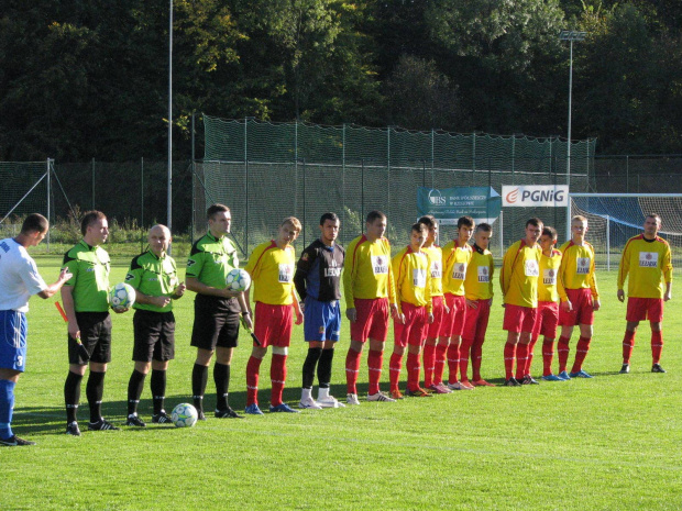 IV Liga podkarpacka, 30.09.2012 r. Sokół Sieniawa - Pogoń Leżajsk 0-0 #lezajsk #lezajsktm #leżajsk #pogon #pogoń #PogońLeżajsk #seniorzy #sieniawa #sokół #SokółSieniawa