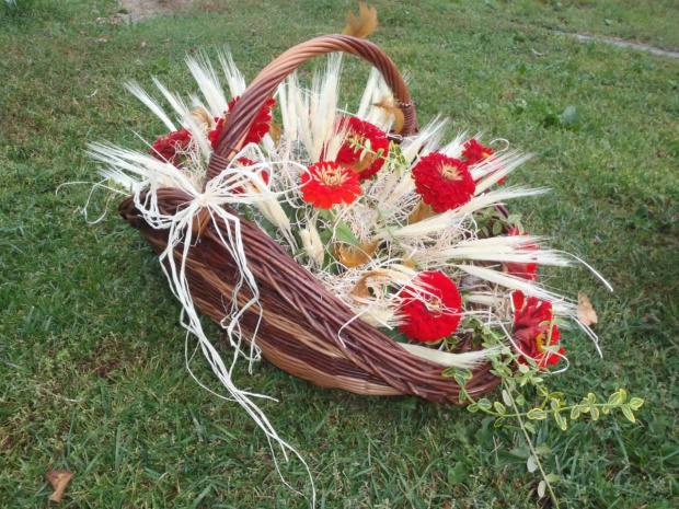 Jesienne dekoracje w wykonane przez słuchaczy Studium kształcącego w zawodzie florysta. Zdjęcia udostępniła Renata Galas #Sobieszyn #Brzozowa #Florysta