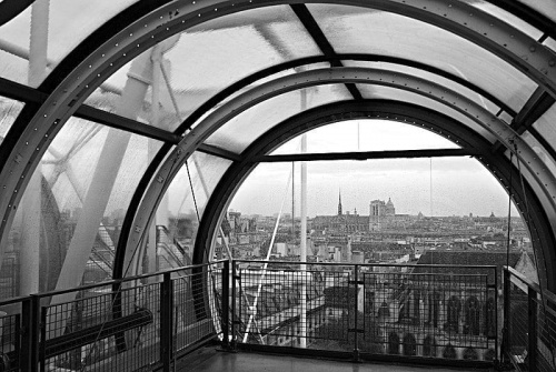 Centrum Pompidou - wewnątrz