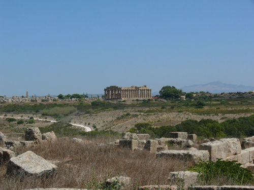 Wzgórze wschodnie - widok z akropolu #Sycylia #Selinunte