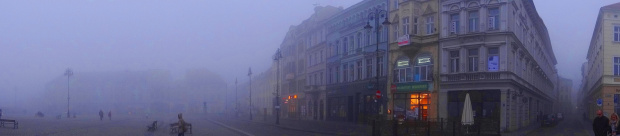 Pejzaż Starego Rynku Bydgoskiego 2 #architektura #barwy #Bydgoszcz #jesień #kolory #mgła #przyroda