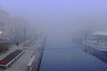 Pocztówka z Bydgoszczy 3 #architektura #barwy #Bydgoszcz #jesień #kolory #mgła #przyroda