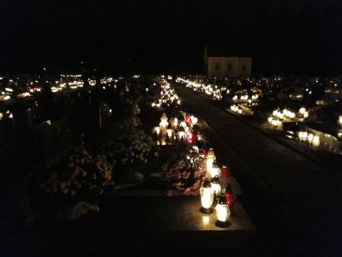 1 listopada 2012 na cmentarzu w Piaskach Wielkopolskich