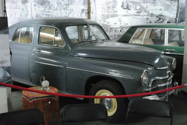 Warszawa M20 #muzeum #samochody #zwiedzanie