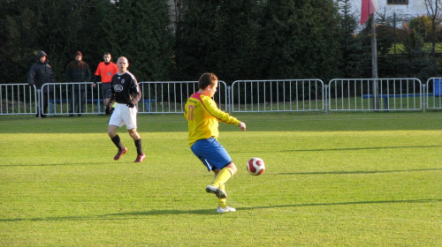 Piast Tuczempy - Pogoń Leżajsk (1:1), 11.11.2011 r. - IV liga podkarpacka #IVLiga #lezajsk #lezajsktm #leżajsk #piast #PiłkaNożna #pogon #pogoń #PogońLeżajsk #seniorzy #sport #tuczempy