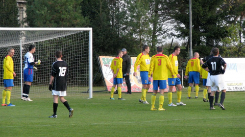 Piast Tuczempy - Pogoń Leżajsk (1:1), 11.11.2011 r. - IV liga podkarpacka #IVLiga #lezajsk #lezajsktm #leżajsk #piast #PiłkaNożna #pogon #pogoń #PogońLeżajsk #seniorzy #sport #tuczempy