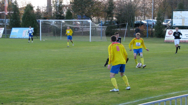 Piast Tuczempy - Pogoń Leżajsk (1:1), 11.11.2011 r. - IV liga podkarpacka #IVLiga #lezajsk #lezajsktm #leżajsk #piast #PiłkaNożna #pogon #pogoń #PogońLeżajsk #seniorzy #sport #tuczempy