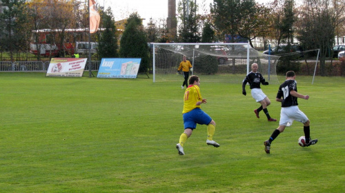 Piast Tuczempy - Pogoń Leżajsk (1:1), 11.11.2011 r. - IV liga podkarpacka #IVLiga #lezajsk #lezajsktm #leżajsk #piast #PiłkaNożna #pogon #pogoń #PogońLeżajsk #seniorzy #sport #tuczempy