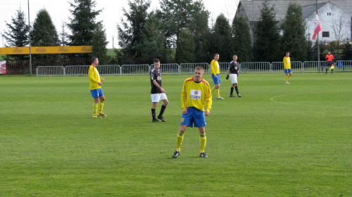 Piast Tuczempy - Pogoń Leżajsk (1:1), 11.11.2011 r. - IV liga podkarpacka #IVLiga #lezajsk #lezajsktm #leżajsk #piast #PiłkaNożna #pogon #pogoń #PogońLeżajsk #seniorzy #sport #tuczempy