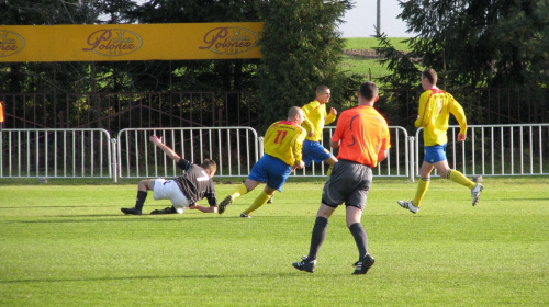 Piast Tuczempy - Pogoń Leżajsk (1:1), 11.11.2011 r. - IV liga podkarpacka #IVLiga #lezajsk #lezajsktm #leżajsk #piast #PiłkaNożna #pogon #pogoń #PogońLeżajsk #seniorzy #sport #tuczempy