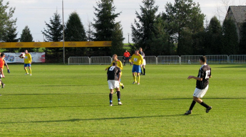 Piast Tuczempy - Pogoń Leżajsk (1:1), 11.11.2011 r. - IV liga podkarpacka #IVLiga #lezajsk #lezajsktm #leżajsk #piast #PiłkaNożna #pogon #pogoń #PogońLeżajsk #seniorzy #sport #tuczempy