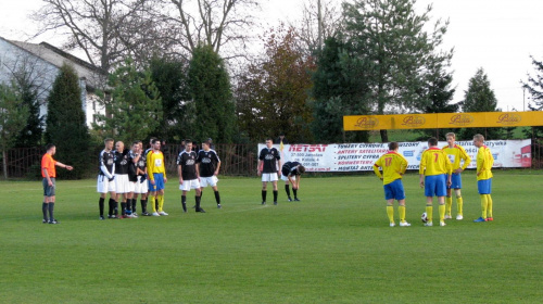 Piast Tuczempy - Pogoń Leżajsk (1:1), 11.11.2011 r. - IV liga podkarpacka #IVLiga #lezajsk #lezajsktm #leżajsk #piast #PiłkaNożna #pogon #pogoń #PogońLeżajsk #seniorzy #sport #tuczempy