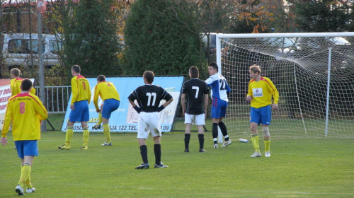 Piast Tuczempy - Pogoń Leżajsk (1:1), 11.11.2011 r. - IV liga podkarpacka #IVLiga #lezajsk #lezajsktm #leżajsk #piast #PiłkaNożna #pogon #pogoń #PogońLeżajsk #seniorzy #sport #tuczempy