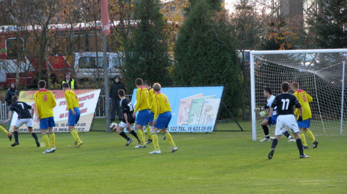 Piast Tuczempy - Pogoń Leżajsk (1:1), 11.11.2011 r. - IV liga podkarpacka #IVLiga #lezajsk #lezajsktm #leżajsk #piast #PiłkaNożna #pogon #pogoń #PogońLeżajsk #seniorzy #sport #tuczempy