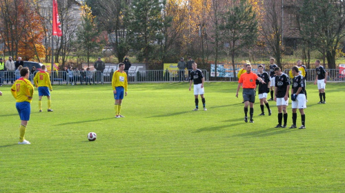 Piast Tuczempy - Pogoń Leżajsk (1:1), 11.11.2011 r. - IV liga podkarpacka #IVLiga #lezajsk #lezajsktm #leżajsk #piast #PiłkaNożna #pogon #pogoń #PogońLeżajsk #seniorzy #sport #tuczempy