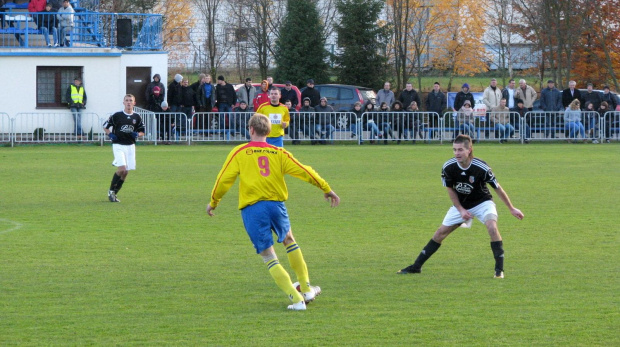 Piast Tuczempy - Pogoń Leżajsk (1:1), 11.11.2011 r. - IV liga podkarpacka #IVLiga #lezajsk #lezajsktm #leżajsk #piast #PiłkaNożna #pogon #pogoń #PogońLeżajsk #seniorzy #sport #tuczempy