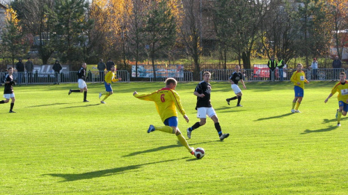 Piast Tuczempy - Pogoń Leżajsk (1:1), 11.11.2011 r. - IV liga podkarpacka #IVLiga #lezajsk #lezajsktm #leżajsk #piast #PiłkaNożna #pogon #pogoń #PogońLeżajsk #seniorzy #sport #tuczempy