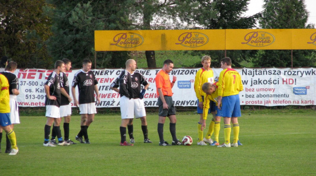 Piast Tuczempy - Pogoń Leżajsk (1:1), 11.11.2011 r. - IV liga podkarpacka #IVLiga #lezajsk #lezajsktm #leżajsk #piast #PiłkaNożna #pogon #pogoń #PogońLeżajsk #seniorzy #sport #tuczempy