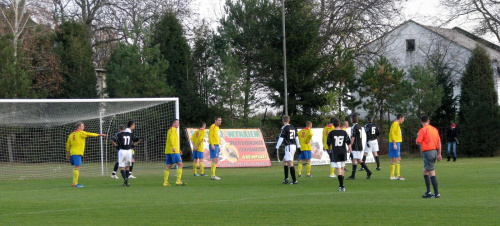 Piast Tuczempy - Pogoń Leżajsk (1:1), 11.11.2011 r. - IV liga podkarpacka #IVLiga #lezajsk #lezajsktm #leżajsk #piast #PiłkaNożna #pogon #pogoń #PogońLeżajsk #seniorzy #sport #tuczempy