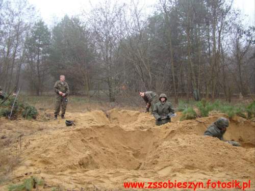 W listopadzie 2012 na kolejnym zgrupowaniu spotkały się klasy wojskowe funkcjonujące w Zespole Szkół im. Kajetana hr. Kickiego w Sobieszynie-Brzozowej #Sobieszyn #Brzozowa #KlasaWojskowa